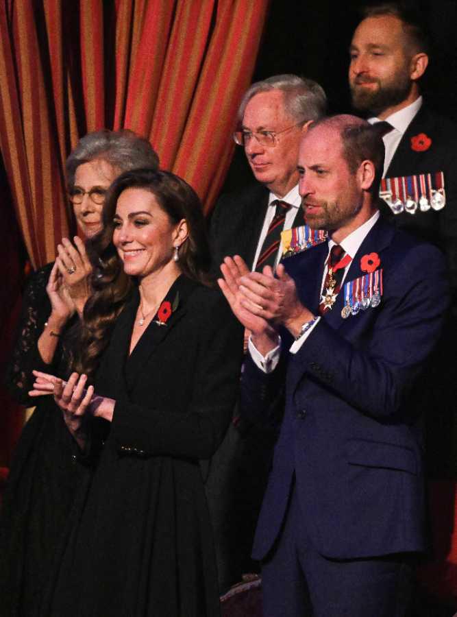 Este ha sido un año lleno de dificultades para la familia real británica, luego de que la princesa de Gales y el rey Carlos III fueran diagnosticados con cáncer. $!Este ha sido un año lleno de dificultades para la familia real británica, luego de que la princesa de Gales y el rey Carlos III fueran diagnosticados con cáncer.