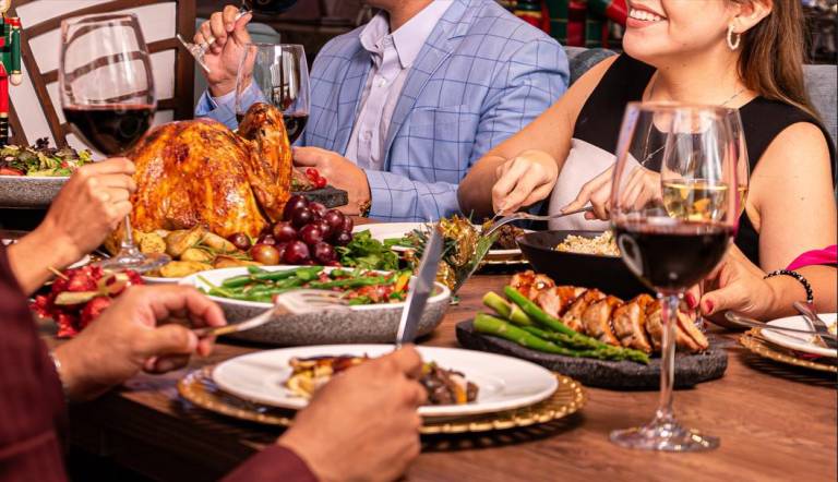 La oferta gastronómica ofrece toda la experiencia de una cena navideña completa. $!La oferta gastronómica ofrece toda la experiencia de una cena navideña completa.