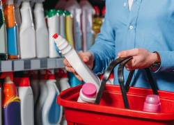 Las industrias productoras de fórmulas de aseo buscan envases con modelos exclusivos y que sean atractivos para los consumidores.