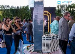 Varios asistentes conocieron los detalles de diseño y espacios que tendrá Maxximus Guayaquil City Center.
