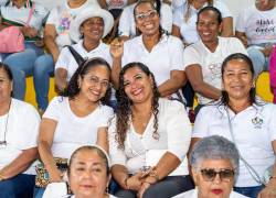 Se requiere a profesionales en los campos de Educación, Ciencias Sociales, Salud y Bienestar.