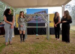En el marco del lanzamiento del plan piloto se realizó la colocación de la primera piedra del proyecto residencial con el cual se da inicio esta modalidad de crédito.