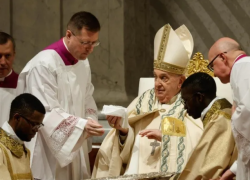 Papa Francisco en misa en la Basílica de San Pedro, en 2024.