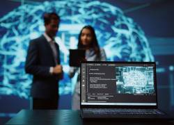 El uso de la inteligencia artificial en los trabajadores de Ecuador experimenta un ligero aumento.