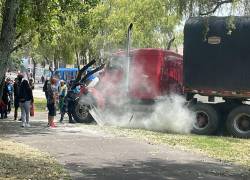 Se produjo una colisión múltiple en el sector de Quitumbe en la Av. Morán Valverde - Hugo Ortiz.