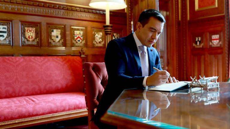 El Presidente de la República en el conflicto armado interno podrá emitir Decretos Ejecutivos específicos en el ámbito económico y de seguridad, detalla el proyecto de ley.