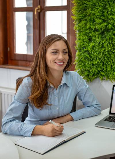 Importantes empresas requieren personal en distintas áreas.